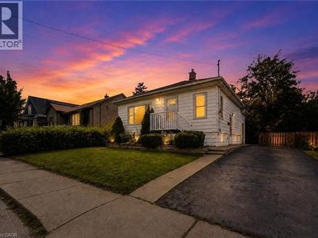 22 David Avenue, Hamilton, ON, L9A 3V1 house for sale | Listing ID 40859 | Royal LePage