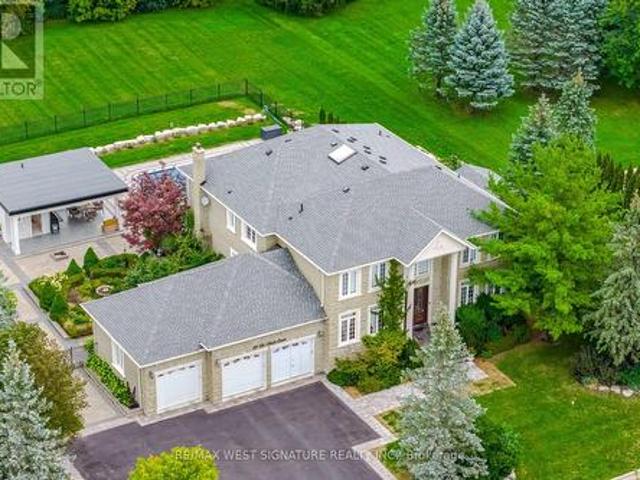22 Di Nardo Court, King, ON, L7B 1M2 house for sale | Listing ID N13820 | Royal LePage
