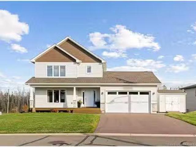 22 Donat Cres, Dieppe, NB, E1A 9L4 Luxury House for sale Li.