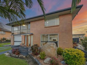 Chermside West, Brisbane, Queensland, Brisbane County, Queensland