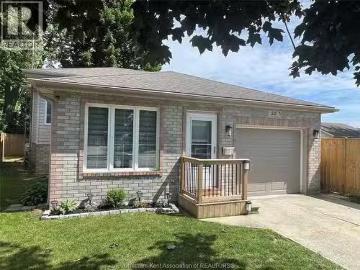 22 Fieldstone Place, Chatham, ON, N7L 5N1 house for sale Li.