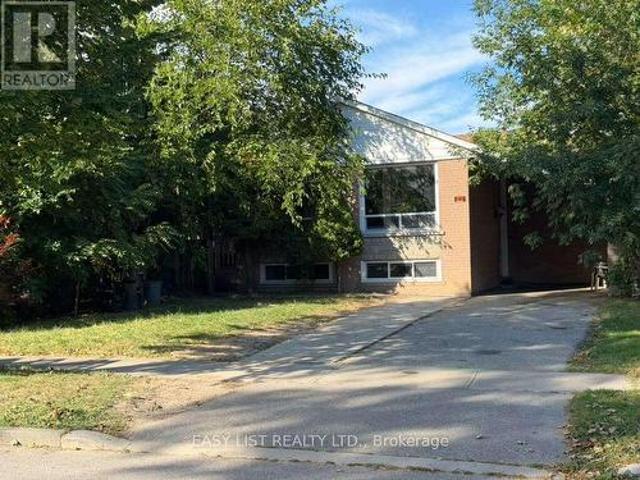 22 Foxcote Crescent, Toronto, ON, M9C 4B8 house for sale | Listing ID W13833 | Royal LePage