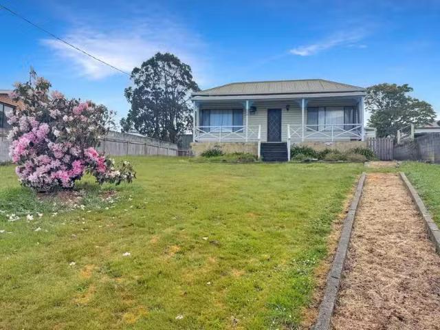 22 Franks Street, ST MARYS, TAS 7215 House for Rent