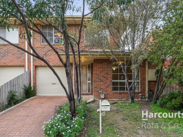 22 Gresswell Park Drive, Watsonia, VIC 3087