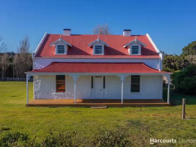 22 Gunn Parade, LOW HEAD, TAS 7253 House for Rent