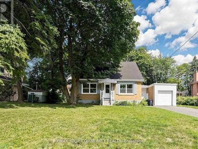 22 Havenridge Drive, Toronto, ON, M9P 3M4 house for sale | Listing ID W13693 | Royal LePage