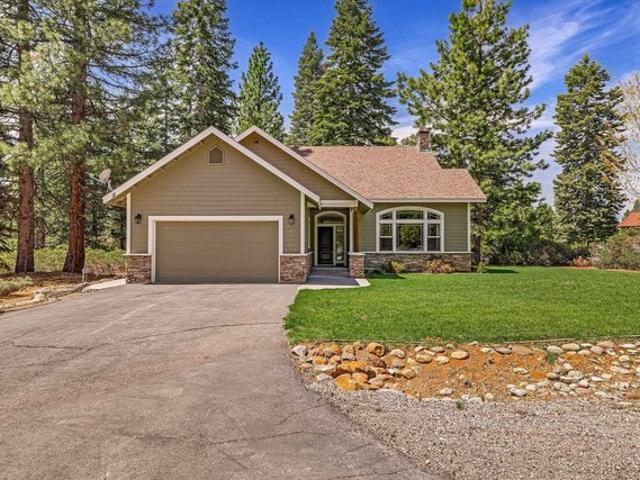22 N Highwood Cir, Lake Almanor, CA 96137