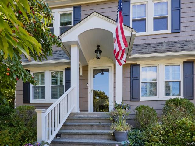 22 Hillside Avenue