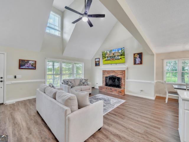 22 JL Price Road