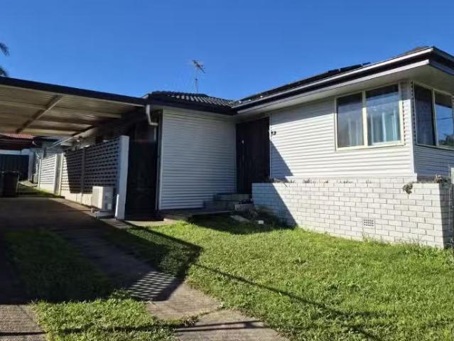 22 Keyworth Drive, Blacktown House for rent Listed by Heath R.