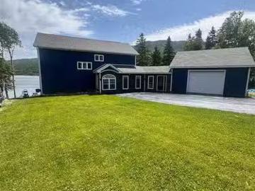 22 Lakeside Drive, Humber Valley Resort, NL, A2H 2N2 Luxury.