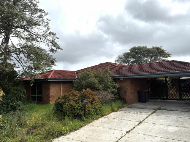 22 larkspur pl, thornlie wa for rent lj hooker