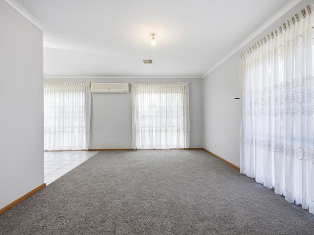 22 Manchester DriveSydenham VIC 3037, Australia