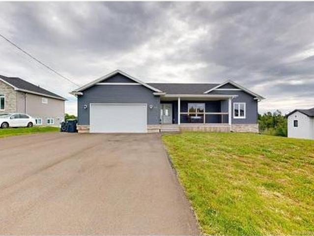 22 Merlin Dr, Quispamsis, NB, E2E 0Y3 Luxury House for sale | Listing ID NB142495 | Royal LePage Carriage Trade Luxury Properties