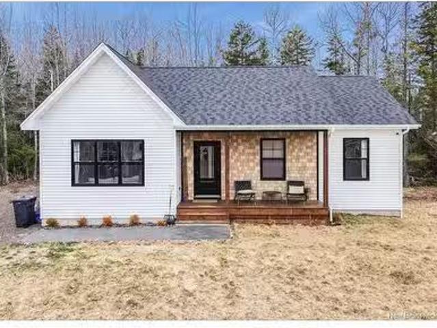 22 Mirwood Dr, Waasis, NB, E3B 0P3 house for sale Listing I.