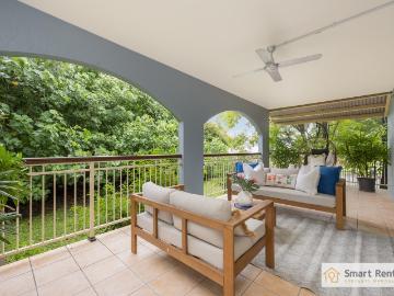 2/2 New England Court, Douglas