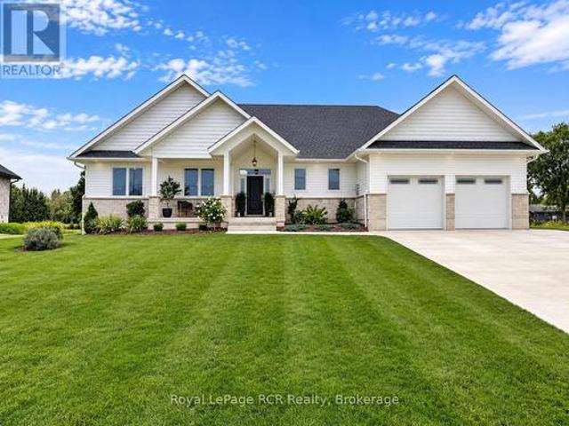 22 Nickason Drive, Arran Elderslie, ON, N0H 1A0 house for sale | Listing ID X13746 | Royal LePage