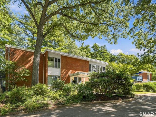 22 North Lake Drive Unit D2, Hamden, US, CT
