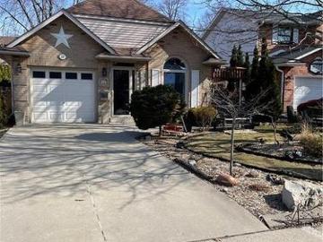 Hamilton, Ontario, Ontario - Garden, Fireplace