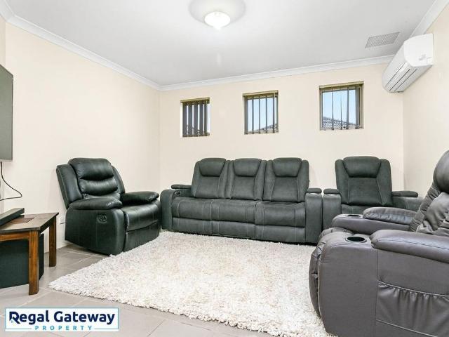 22 Peppermint Gardens, AUBIN GROVE WA 6164