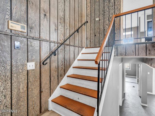 22 Pershing Lane