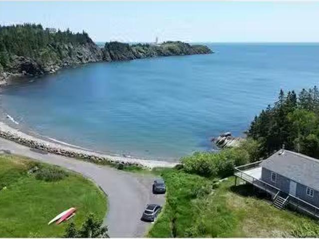 22 Pettes Cove Rd, Grand Manan, NB, E5G 1A7 house for sale.