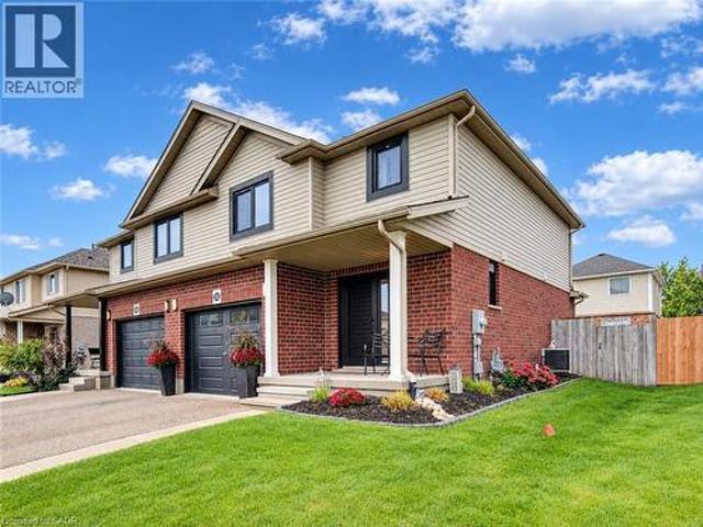 22 Poffenroth Path, Elmira, ON, N3B 3P5 house for sale | Listing ID 40868 | Royal LePage