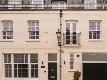 22 Princes Gate Mews, London, SW7 2PS, United Kingdom | 3 bed house for rent #140802008 | Rentberry