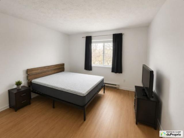 22, rue Connolly, Sherbrooke Lennoxville à louer