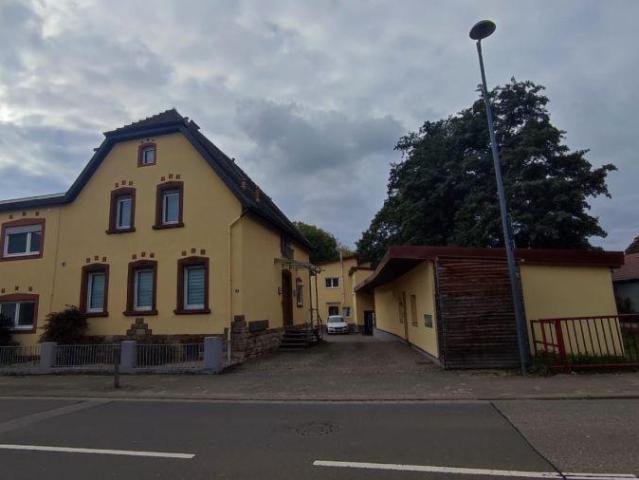 22 Schlafzimmer Haus Billigheim Deutschland 104866600