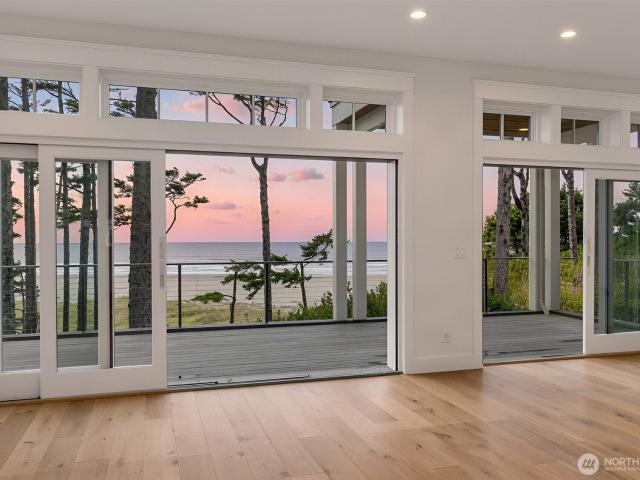 22 Seaside Lane