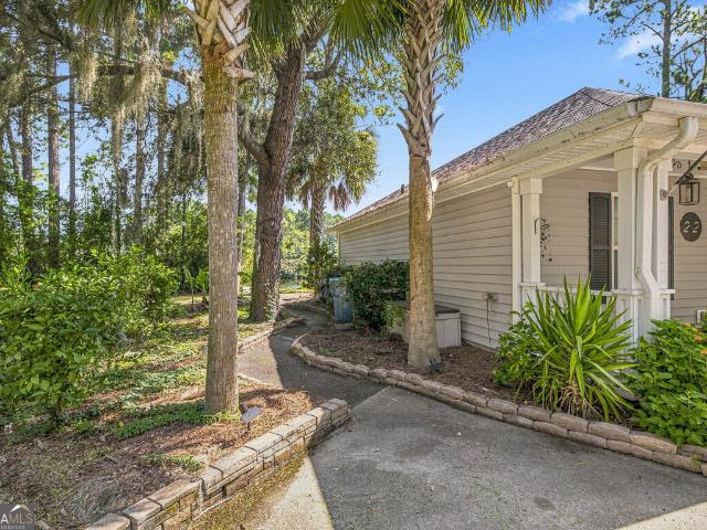 22 Shell Pointe Court