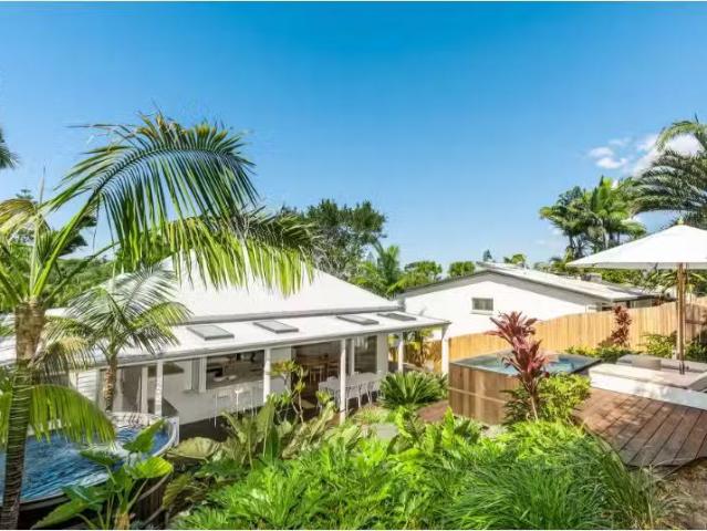 22 Shelley Dr, Byron Bay House for rent Listed by Cheryl Kenn.