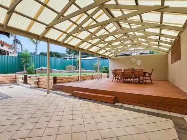 22 Stanley Street, Morphett Vale, SA 5162