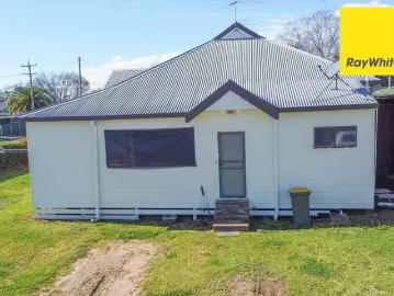 2/2A Herbert Street, Inverell, NSW 2360