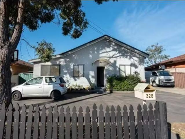 22b Fowler Road, Merrylands House for rent Listed by Ljhooker.