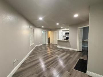 2304 Balsam Drive # E107