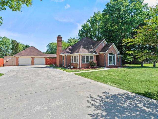 2304 Duncansby Drive