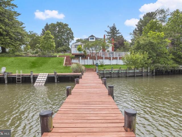 2304 Poplar Road