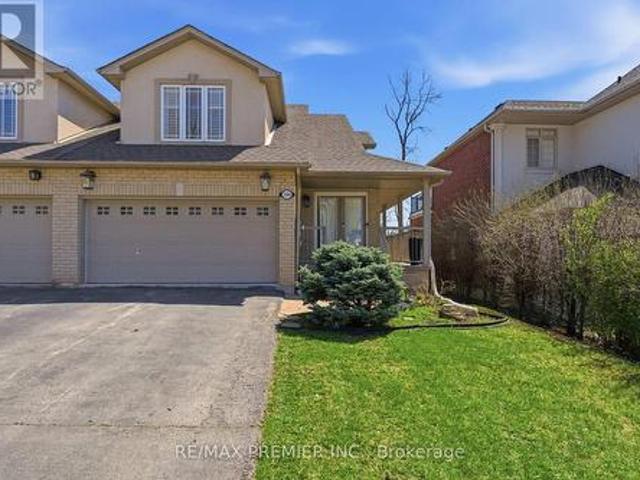 2304 Sovereign Street, Oakville, ON, L6L 1L6 house for sale | Listing ID W13651 | Royal LePage