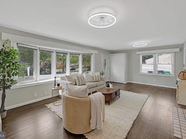 2304 Tecumseh Street