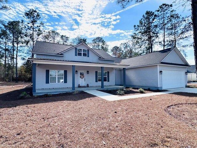 2304 Thomas St, Adel, GA 31620