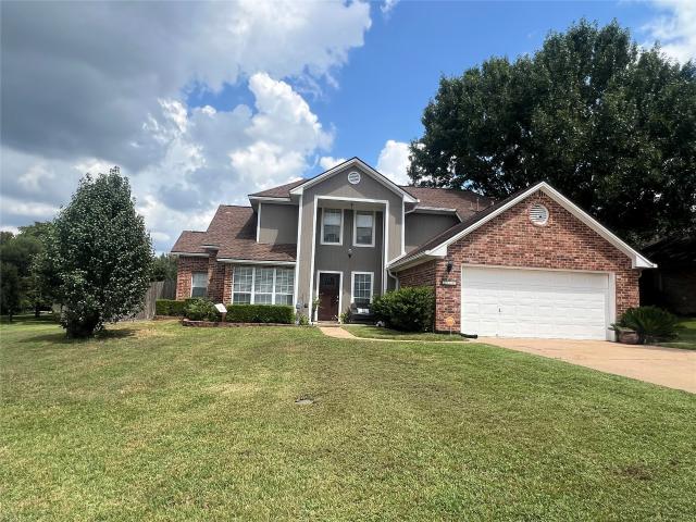 2305 Katherine St, Brenham, TX 77833 | MLS #73687