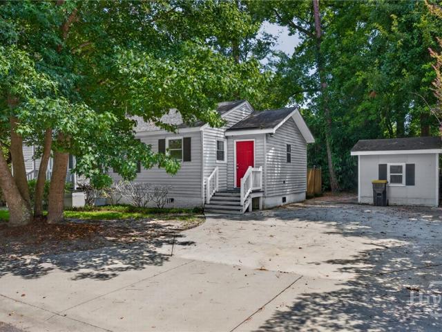 2305 Lorraine Drive