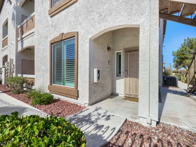 2305 W Horizon Ridge Parkway 1614