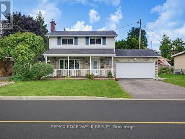 2306 Ryder Street, Ottawa, ON, K1H 6X5 house for sale | Listing ID X13713 | Royal LePage