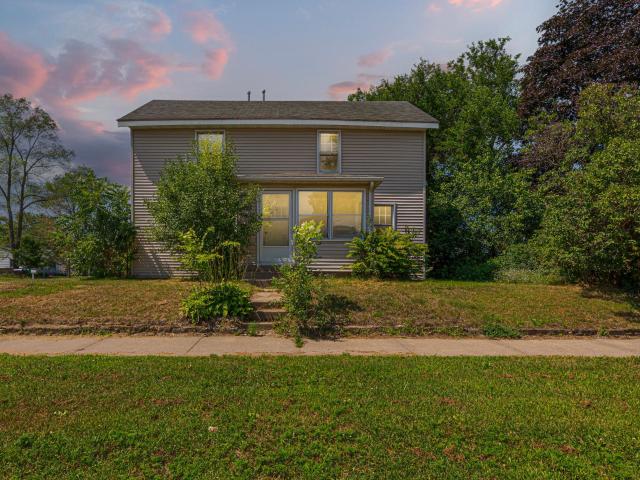 2306 4th Street
