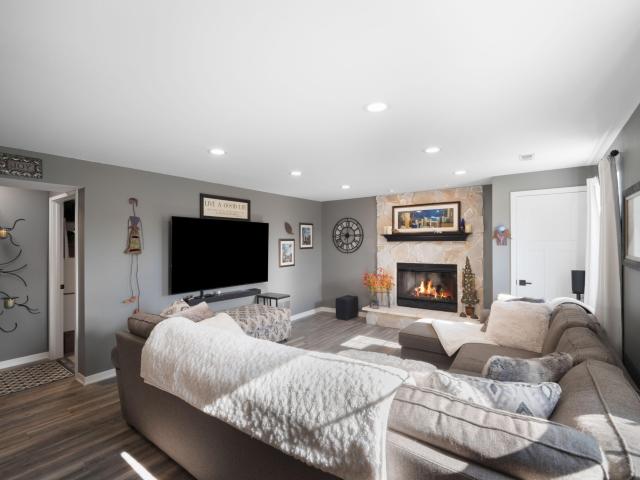 2308 Linda Ct