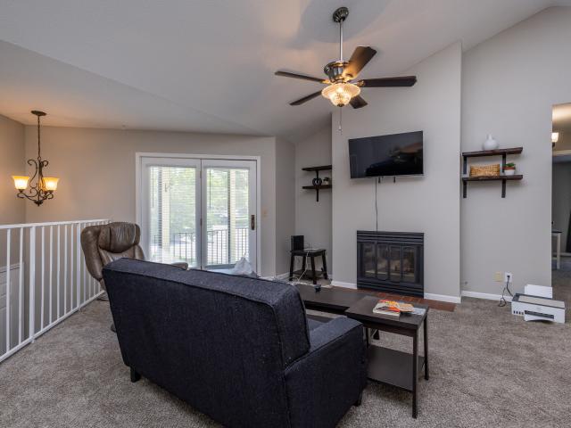 2308 park de ville pl