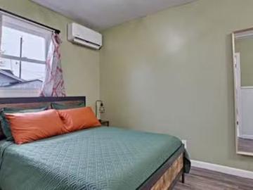 2308 S 7th St, Harvard Park 1 Bedroom 1 Bath